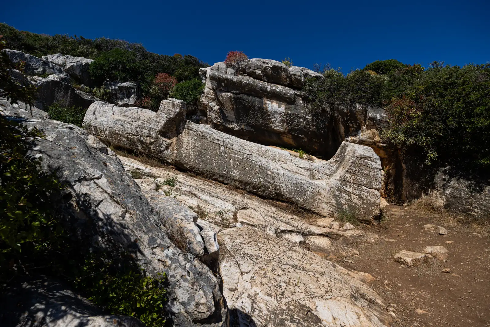 Kouros Apollonas